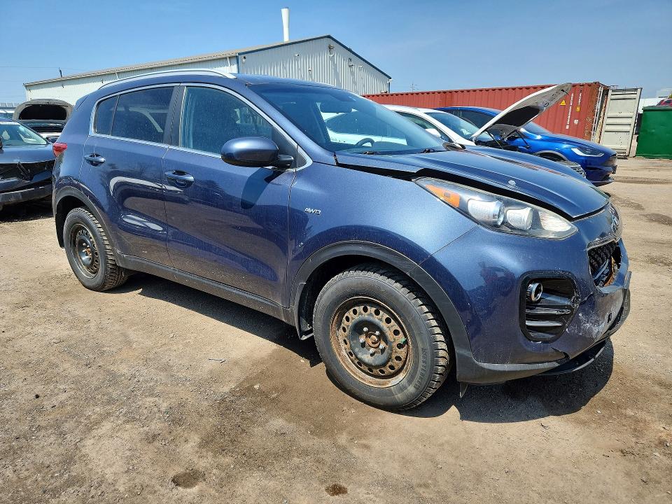 53039306 :رقم المزاد ، KNDPMCAC3H7055185 vin ، 2017 Kia Sportage مزاد بيع