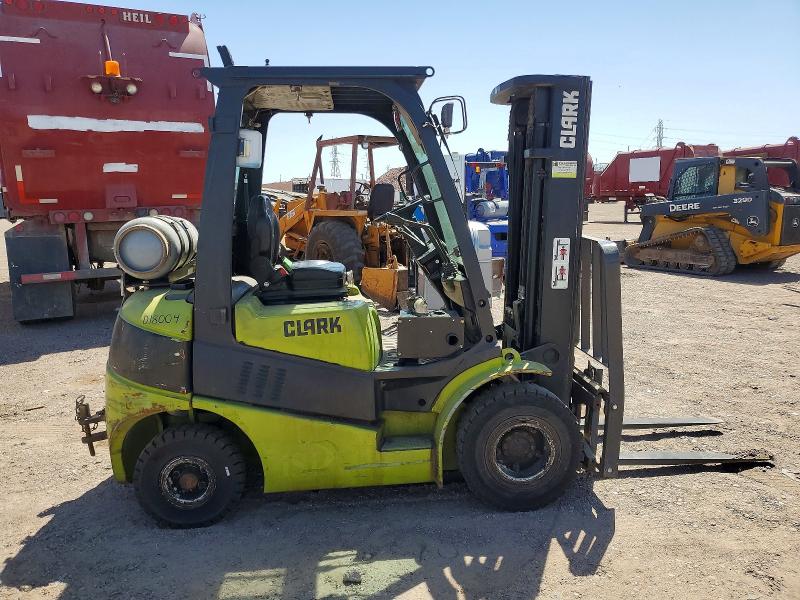 55041666 :رقم المزاد ، P232L02159897MP vin ، 2014 Clark C25l مزاد بيع