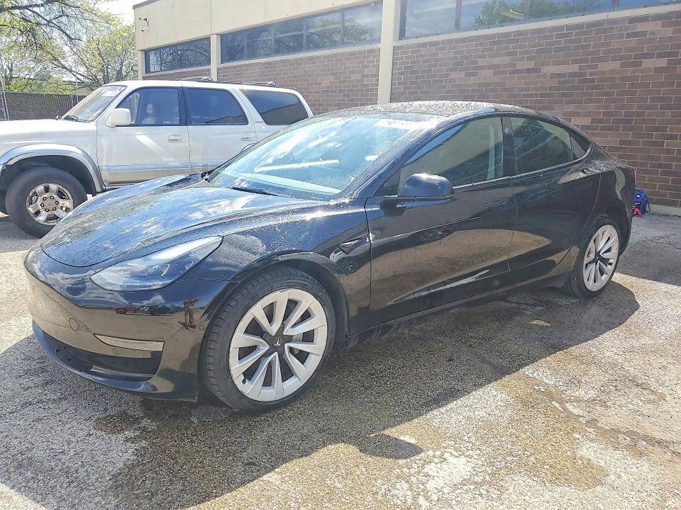 52150356 :رقم المزاد ، 5YJ3E1EA5NF304682 vin ، 2022 Tesla Model 3 مزاد بيع