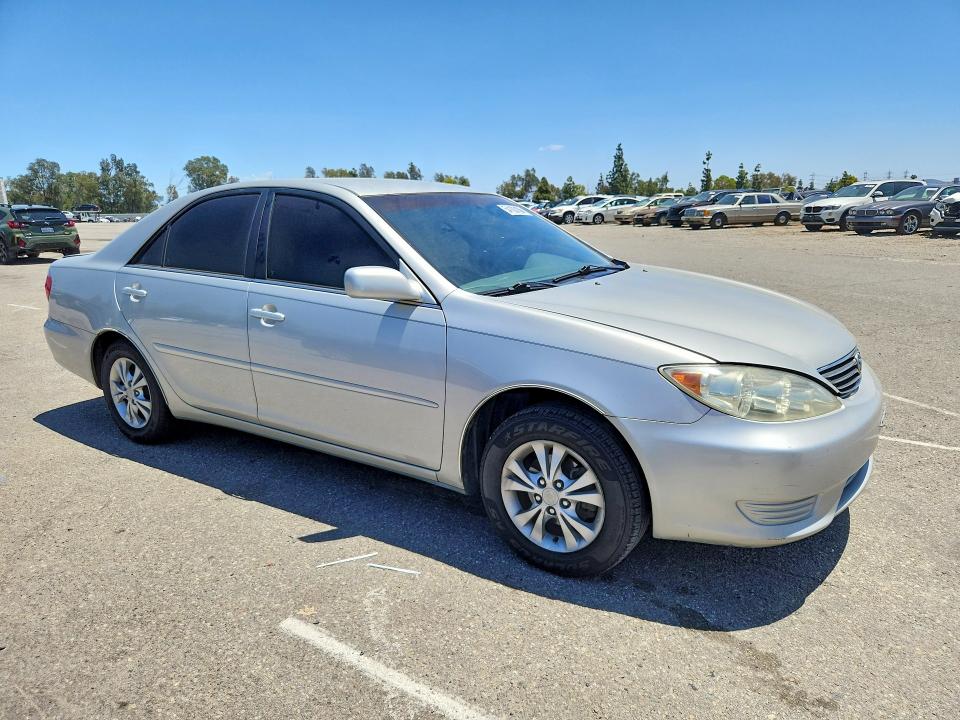 2006 Toyota Camry მანქანა იყიდება აუქციონზე, vin: 4T1BF30K06U628342, აუქციონის ნომერი: 54103106