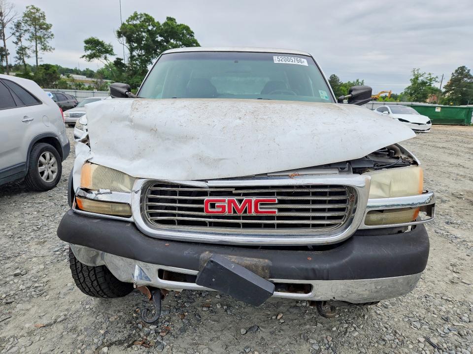 52005766 :رقم المزاد ، 1GTHK29U71E221713 vin ، 2001 Gmc Sierra مزاد بيع