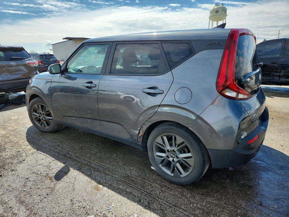 2021 Kia Soul მანქანა იყიდება აუქციონზე, vin: KNDJ33AU8M7757238, აუქციონის ნომერი: 46783116