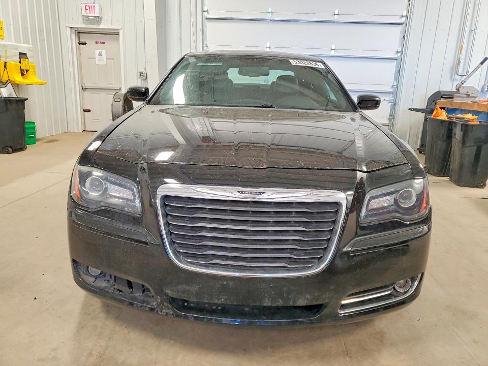 53022836 :رقم المزاد ، 2C3CCABTXDH732725 vin ، 2013 Chrysler 300 مزاد بيع