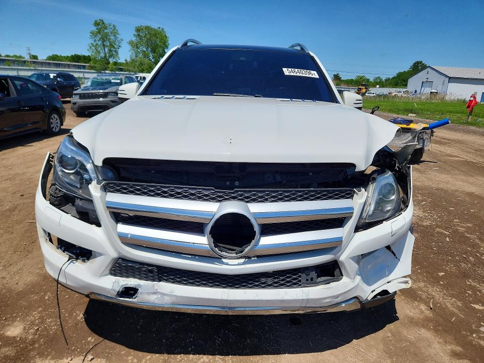 54640396 :رقم المزاد ، 4JGDF6EE7GA620772 vin ، 2016 Mercedes-benz Gl مزاد بيع