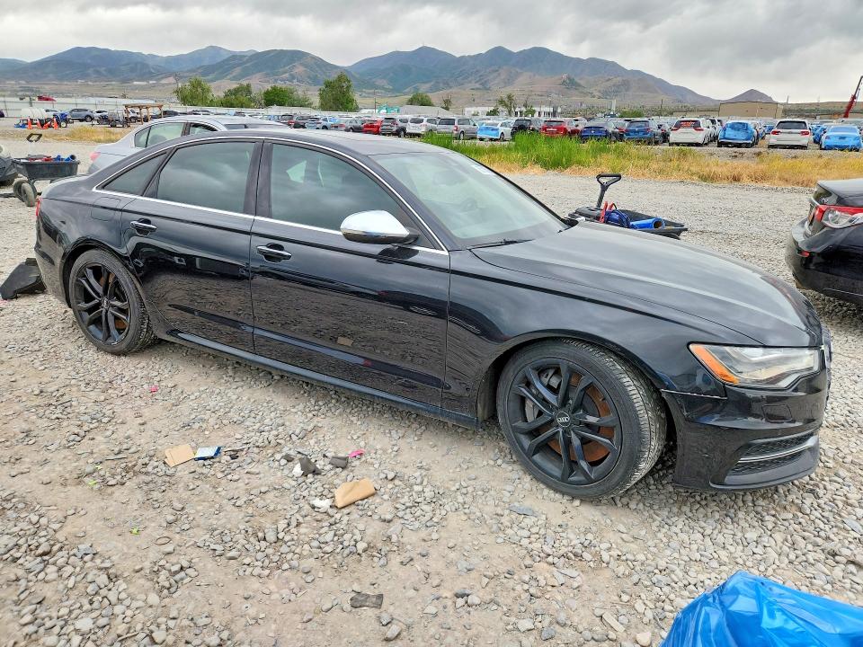 55718336 :رقم المزاد ، WAUF2AFC7FN006754 vin ، 2015 Audi S6 مزاد بيع