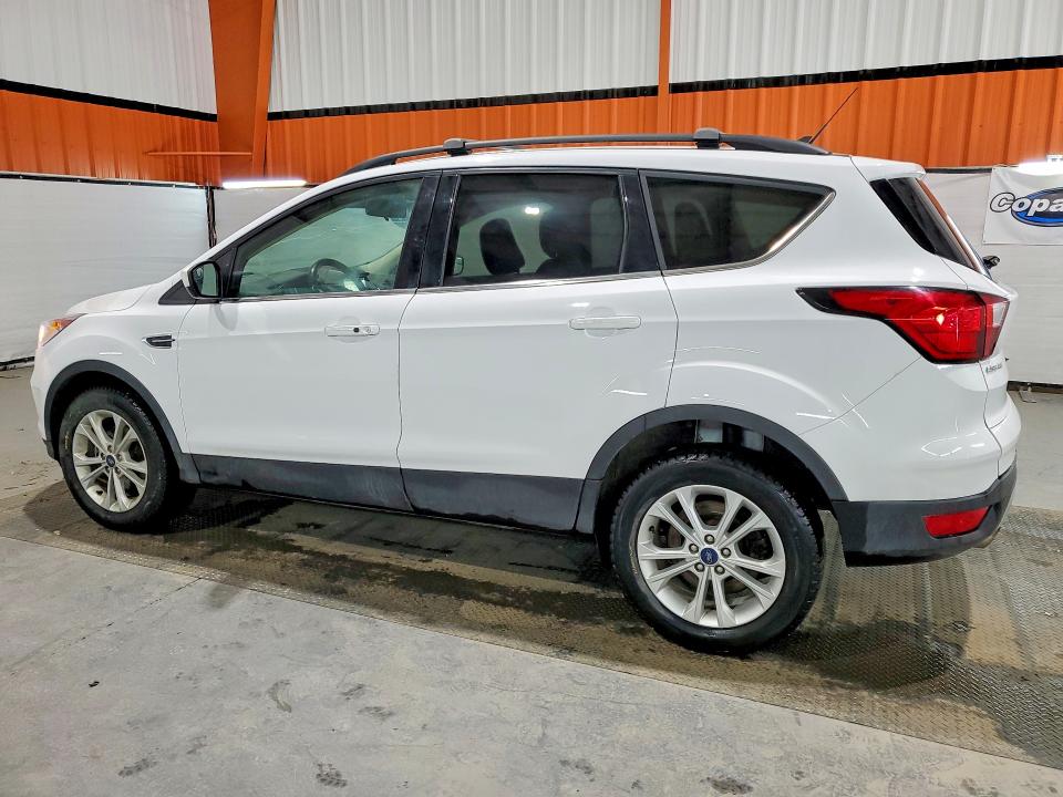 2019 Ford Escape მანქანა იყიდება აუქციონზე, vin: 1FMCU0HD0KUC40956, აუქციონის ნომერი: 53715366