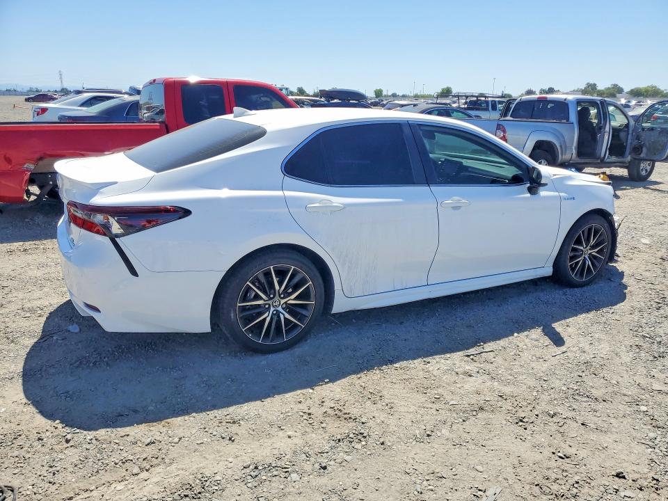 Продажа на аукционе авто 2021 Toyota Camry, vin: 4T1G31AK2MU565131, номер лота: 54155756