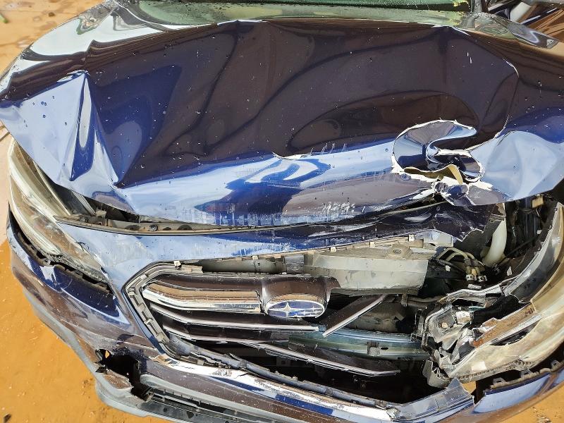 54689856 :رقم المزاد ، 4S4BSATC1J3395297 vin ، 2018 Subaru Outback مزاد بيع