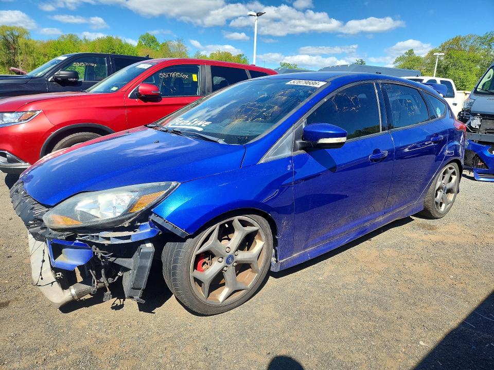 2014 Ford Focus მანქანა იყიდება აუქციონზე, vin: 1FADP3L96EL456685, აუქციონის ნომერი: 52879686
