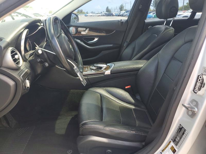 54649806 :رقم المزاد ، 55SWF4KB8GU172432 vin ، 2016 Mercedes-benz C مزاد بيع