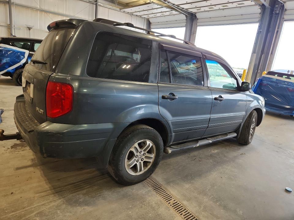 52993046 :رقم المزاد ، 5FNYF18505B047044 vin ، 2005 Honda Pilot مزاد بيع