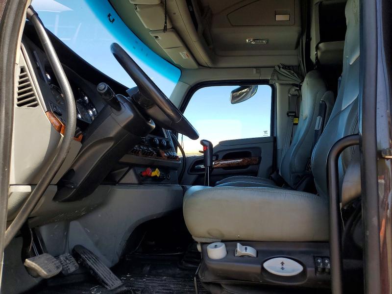 Продажа на аукционе авто 2020 Kenworth Construction, vin: 1XKYDP9XXLJ379320, номер лота: 52881806