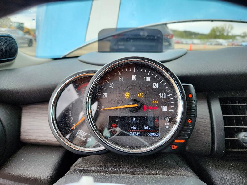 51811286 :رقم المزاد ، WMWXP7C5XG3B93163 vin ، 2016 Mini Cooper مزاد بيع