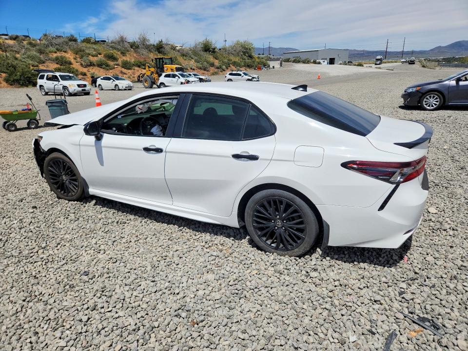 2021 Toyota Camry მანქანა იყიდება აუქციონზე, vin: 4T1G11BK5MU024126, აუქციონის ნომერი: 54067246