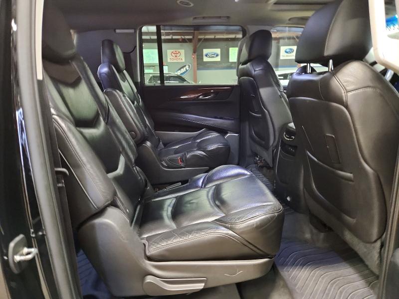 2019 Cadillac Escalade მანქანა იყიდება აუქციონზე, vin: 1GYS4HKJ5KR176701, აუქციონის ნომერი: 53693406