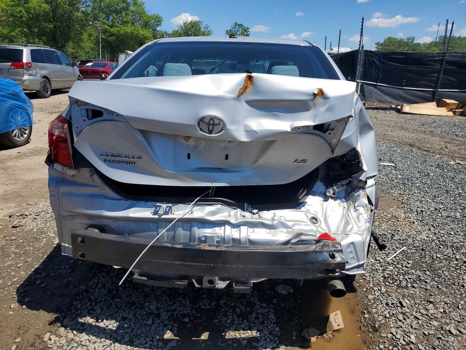 2018 Toyota Corolla მანქანა იყიდება აუქციონზე, vin: 2T1BURHE7JC102601, აუქციონის ნომერი: 54441406
