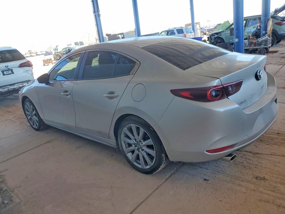 Продажа на аукционе авто 2026 Mazda 3, vin: JM1BPACL3T1854060, номер лота: 54526476