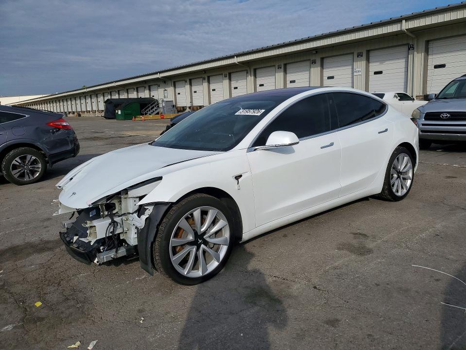 2018 Tesla Model 3 მანქანა იყიდება აუქციონზე, vin: 5YJ3E1EB7JF121951, აუქციონის ნომერი: 51957926