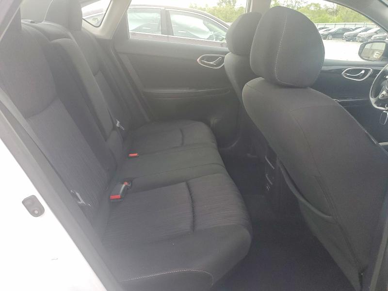 52130756 :رقم المزاد ، 3N1AB7AP6KY284829 vin ، 2019 Nissan Sentra مزاد بيع