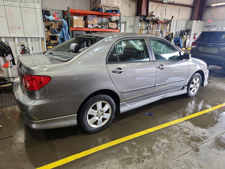 2006 Toyota Corolla მანქანა იყიდება აუქციონზე, vin: 1NXBR32E06Z719724, აუქციონის ნომერი: 55549966
