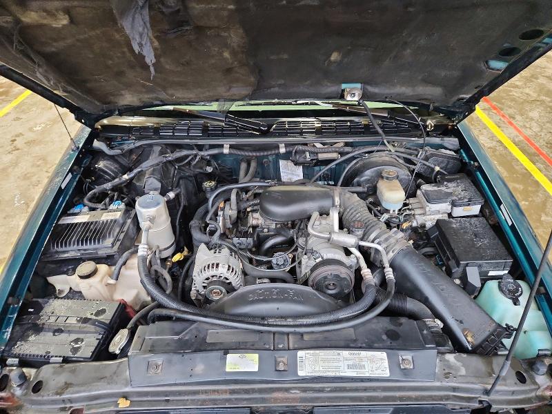 55368666 :رقم المزاد ، 1GCCS19X2W8133172 vin ، 1998 Chevrolet S Truck مزاد بيع