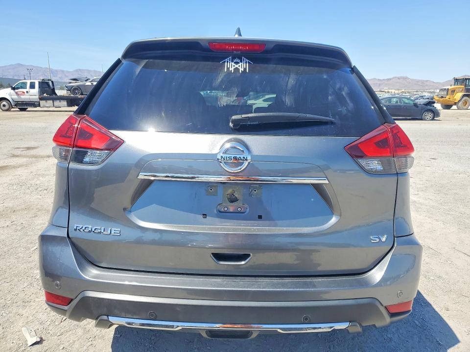 53019956 :رقم المزاد ، JN8AT2MT5LW014882 vin ، 2020 Nissan Rogue مزاد بيع