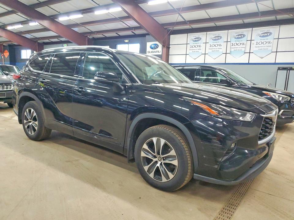 51858156 :رقم المزاد ، 5TDGBRCH0NS539205 vin ، 2022 Toyota Highlander Hybrid مزاد بيع