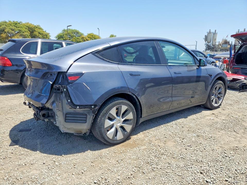 Продажа на аукционе авто 2023 Tesla Model Y, vin: 7SAYGDEE9PF970339, номер лота: 54425376