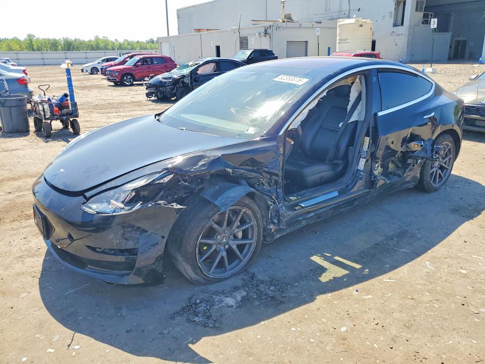 Auction sale of the 2019 Tesla Model 3, vin: 5YJ3E1EA3KF399187, lot number: 52353076