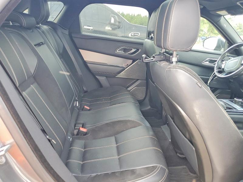 2018 Land Rover Range Rover Velar მანქანა იყიდება აუქციონზე, vin: SALYL2RX3JA735095, აუქციონის ნომერი: 54898236