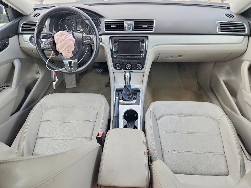 53270846 :رقم المزاد ، 1VWBP7A38DC072071 vin ، 2013 Volkswagen Passat مزاد بيع