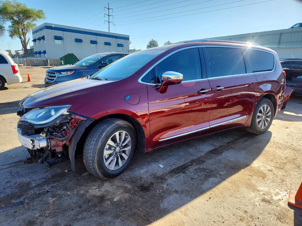 Продажа на аукционе авто 2020 Chrysler Pacifica, vin: 2C4RC1N75LR124589, номер лота: 52780306
