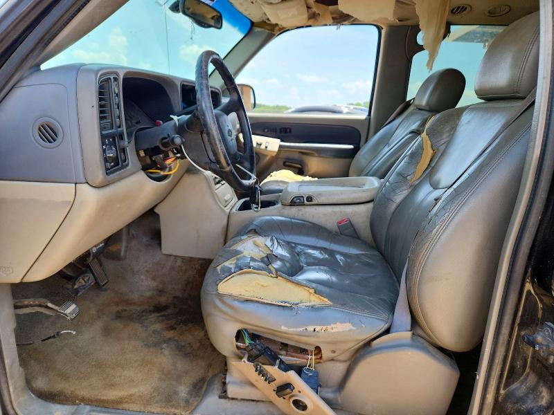 Продаж на аукціоні авто 2000 Chevrolet Suburban, vin: 3GNFK16T3YG116142, номер лоту: 54321506