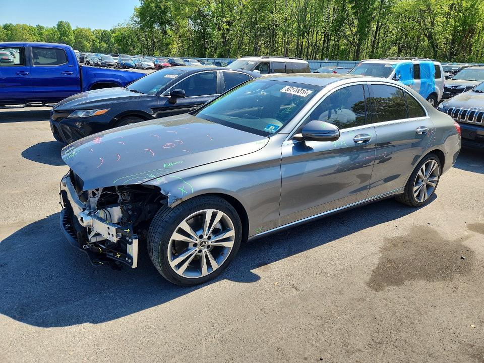 2019 Mercedes-benz C მანქანა იყიდება აუქციონზე, vin: 55SWF8DB0KU301714, აუქციონის ნომერი: 52210016
