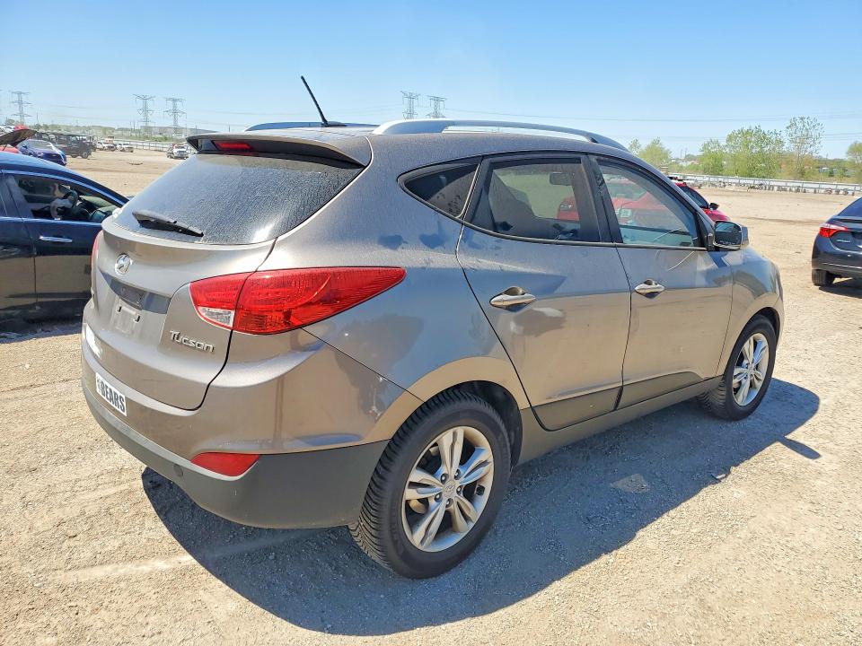 Продажа на аукционе авто 2010 Hyundai Tucson, vin: KM8JU3AC9AU013936, номер лота: 52864776