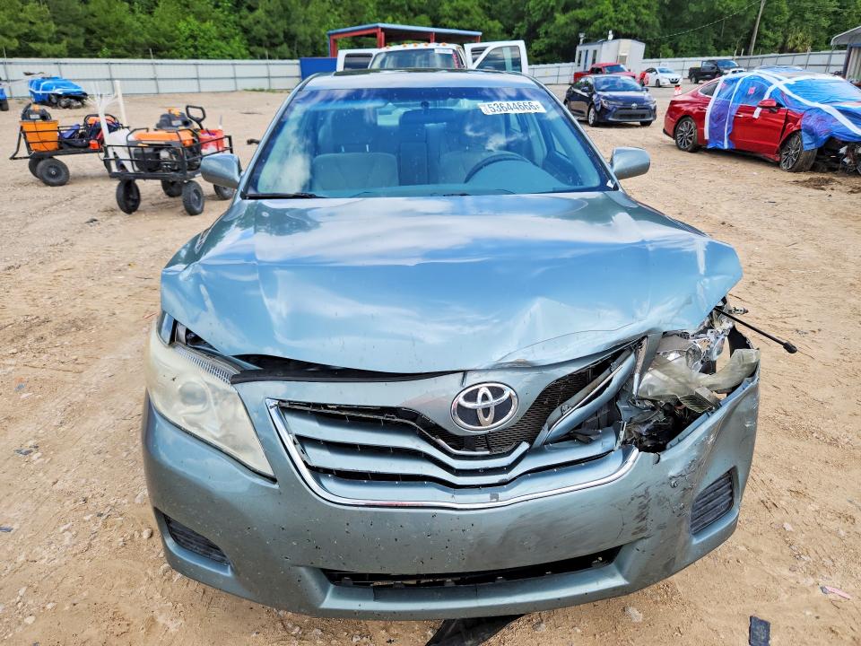 53644666 :رقم المزاد ، 4T1BF3EK6BU741778 vin ، 2011 Toyota Camry مزاد بيع