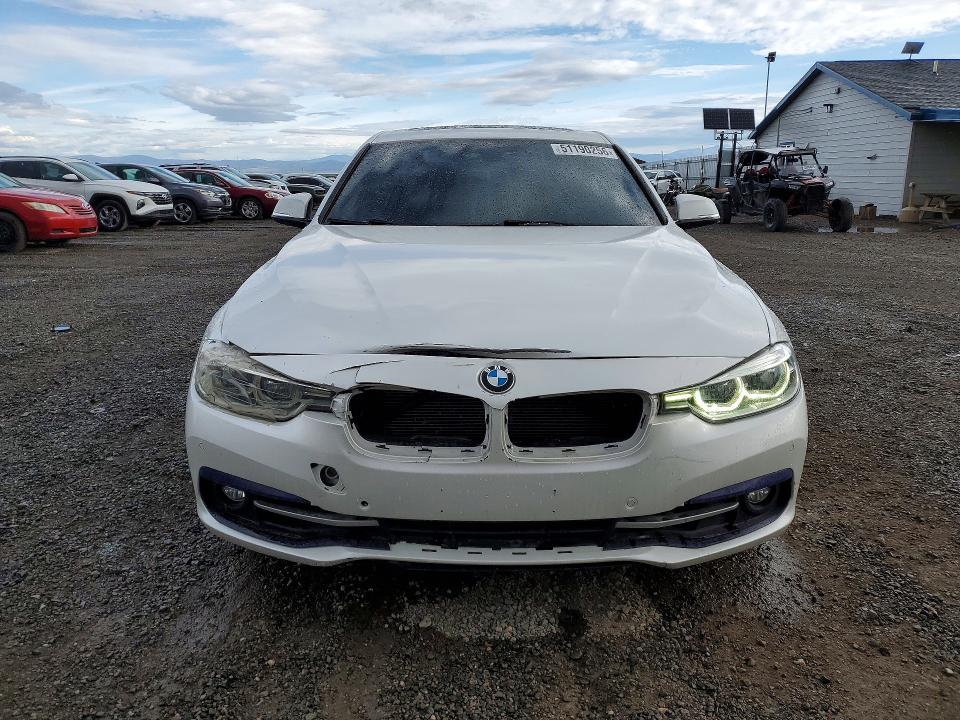 Продаж на аукціоні авто 2016 Bmw 328, vin: WBA8E3G58GNU00177, номер лоту: 51190256