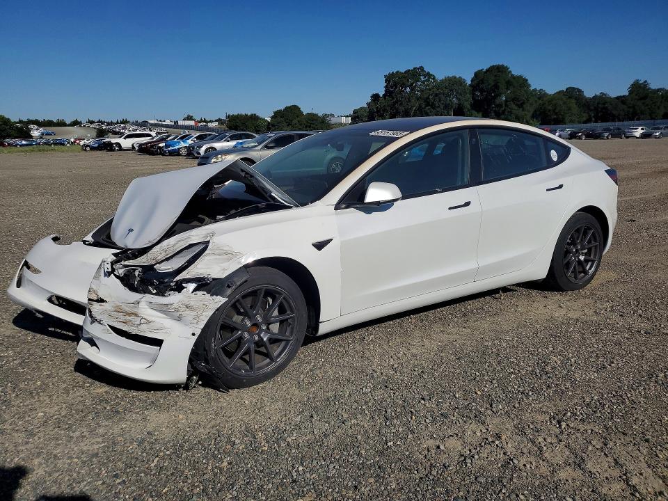 95157985 :رقم المزاد ، 5YJ3E1EA6NF362039 vin ، 2022 Tesla Model 3 مزاد بيع