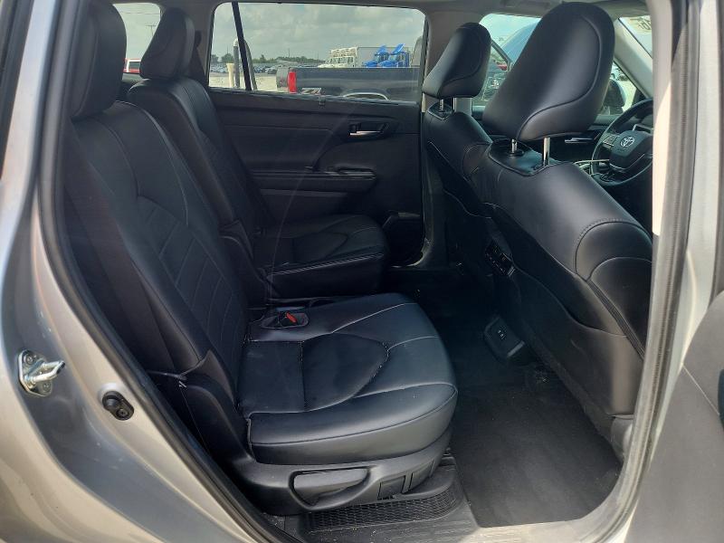 55148116 :رقم المزاد ، 5TDGBRCH7MS059791 vin ، 2021 Toyota Highlander مزاد بيع