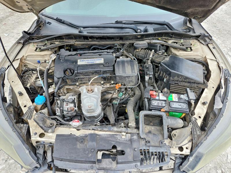 54230636 :رقم المزاد ، 1HGCR2F72FA049045 vin ، 2015 Honda Accord مزاد بيع