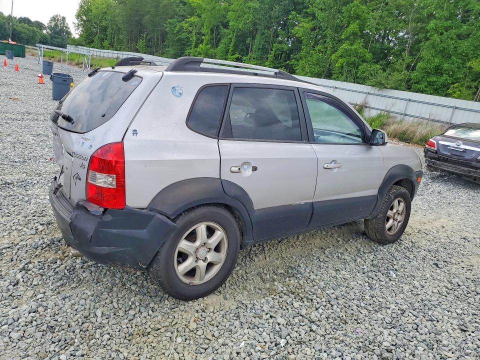 2005 Hyundai Tucson მანქანა იყიდება აუქციონზე, vin: KM8JN12D15U118906, აუქციონის ნომერი: 54752316