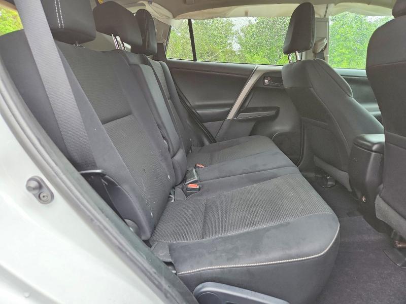 2018 Toyota Rav4 მანქანა იყიდება აუქციონზე, vin: 2T3WFREV2JW411592, აუქციონის ნომერი: 52611816