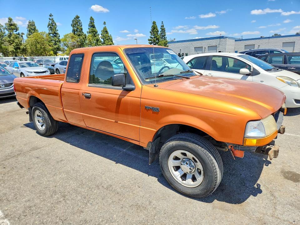 55497266 :رقم المزاد ، 1FTYR14C9YTB10395 vin ، 2000 Ford Ranger مزاد بيع