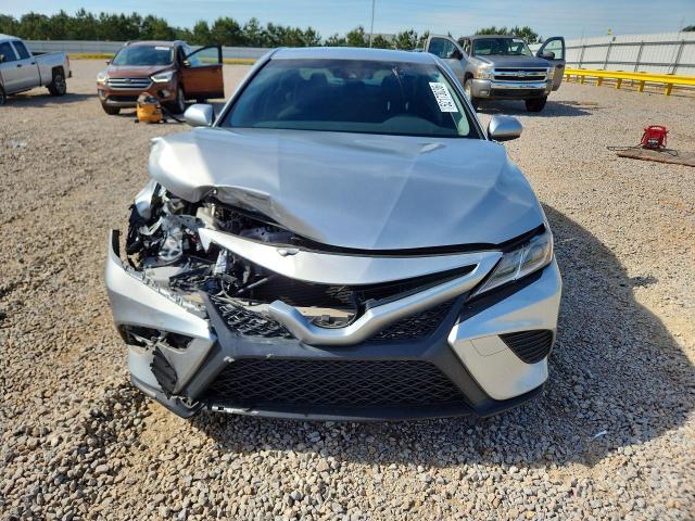 2018 Toyota Camry მანქანა იყიდება აუქციონზე, vin: JTNB11HK9J3021314, აუქციონის ნომერი: 52173036