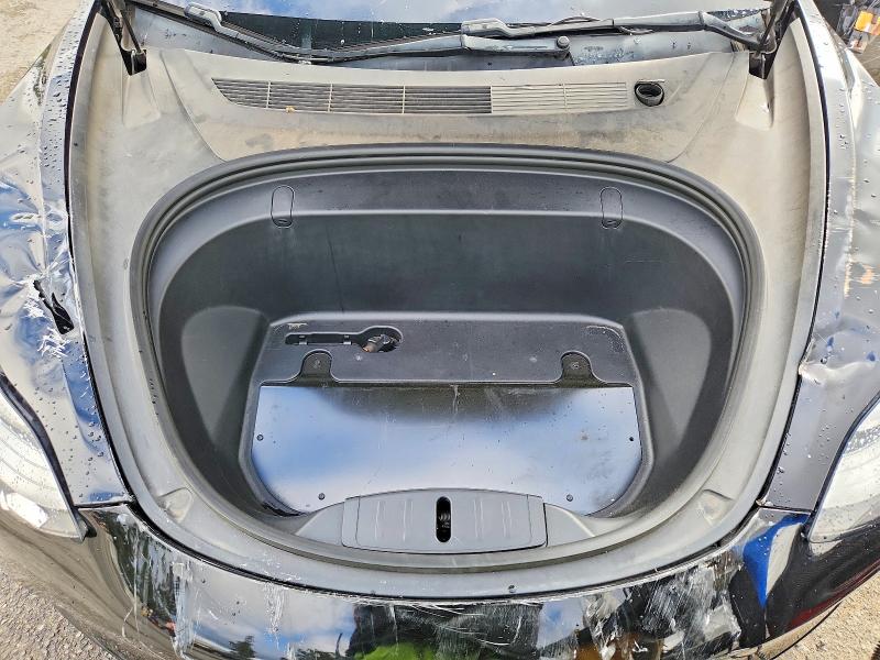 52390906 :رقم المزاد ، 5YJ3E1EA8KF306700 vin ، 2019 Tesla Model 3 مزاد بيع
