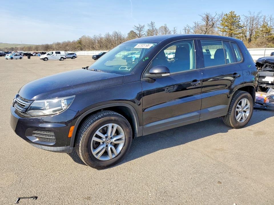 2012 Volkswagen Tiguan მანქანა იყიდება აუქციონზე, vin: WVGBV7AXXCW599081, აუქციონის ნომერი: 52305196