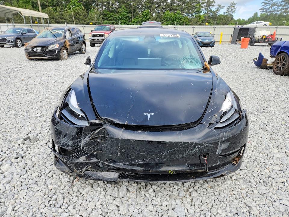 53003386 :رقم المزاد ، 5YJ3E1EB3NF312692 vin ، 2022 Tesla Model 3 مزاد بيع
