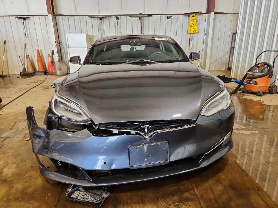 2016 Tesla Model S მანქანა იყიდება აუქციონზე, vin: 5YJSA1E22GF166893, აუქციონის ნომერი: 53710286
