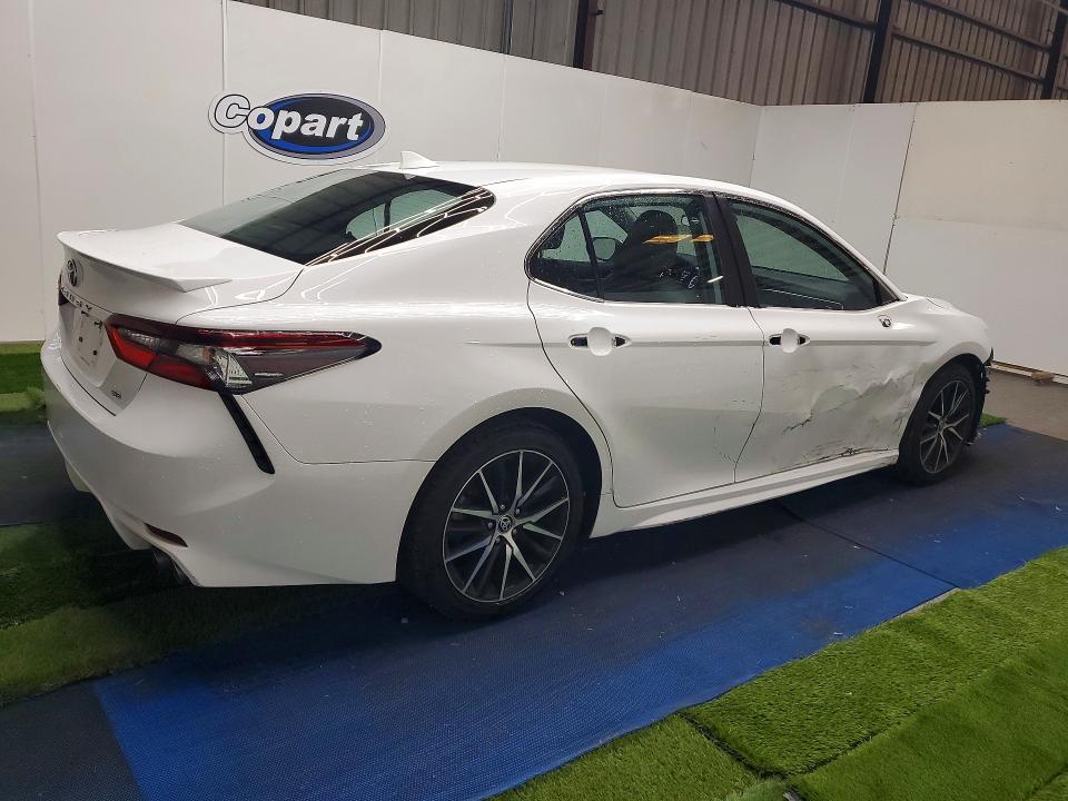 Продаж на аукціоні авто 2023 Toyota Camry, vin: 4T1G11AK4PU805337, номер лоту: 52300356