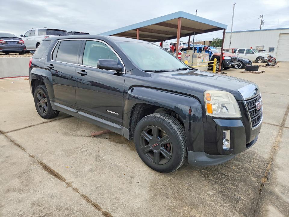 46782036 :رقم المزاد ، 2GKALMEK7F6212010 vin ، 2015 Gmc Terrain مزاد بيع